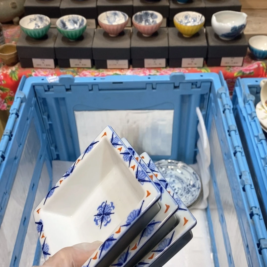 瓷片2****y里哈哈哈哈哈哈哈