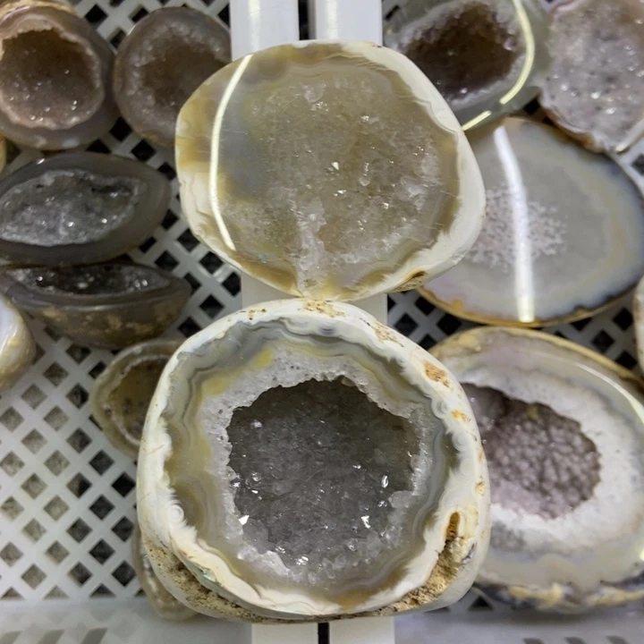 水晶珠宝半成品未镶嵌聚宝盆