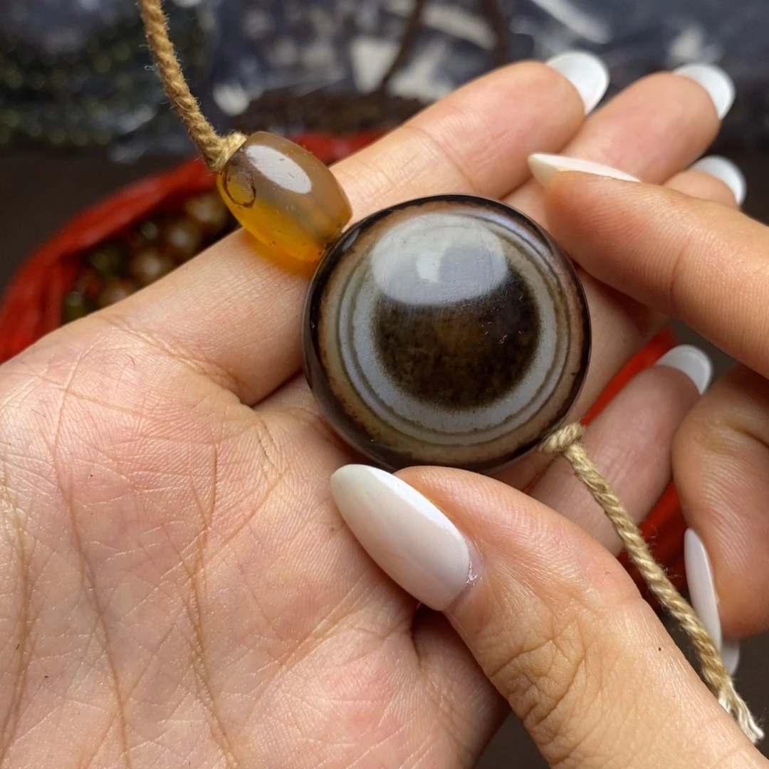 未镶嵌颈饰玛瑙/玉髓