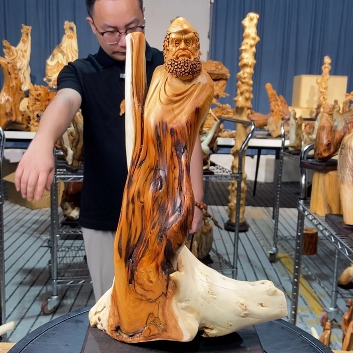 柏木（崖柏）随型摆件