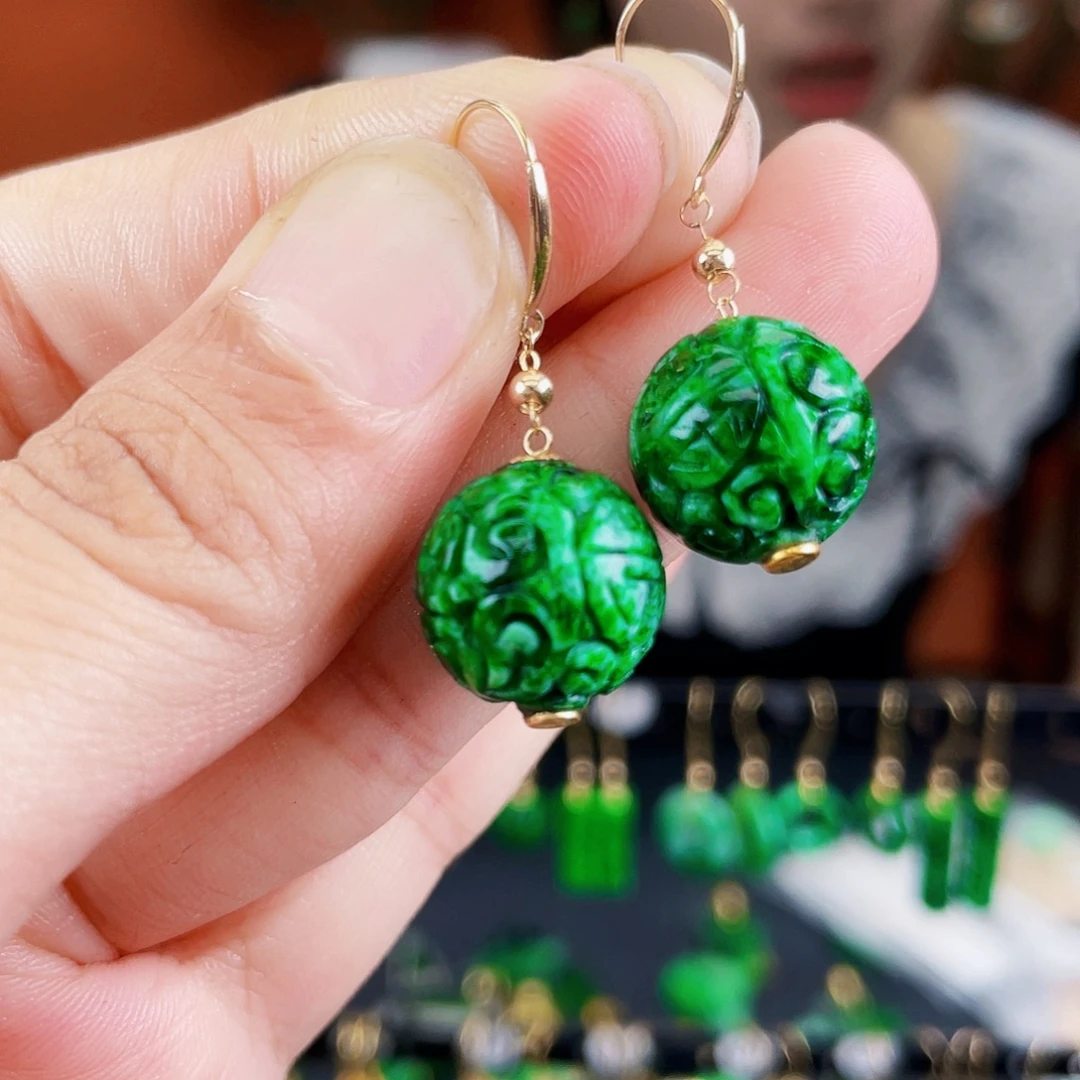 翡翠18K金镶嵌耳饰