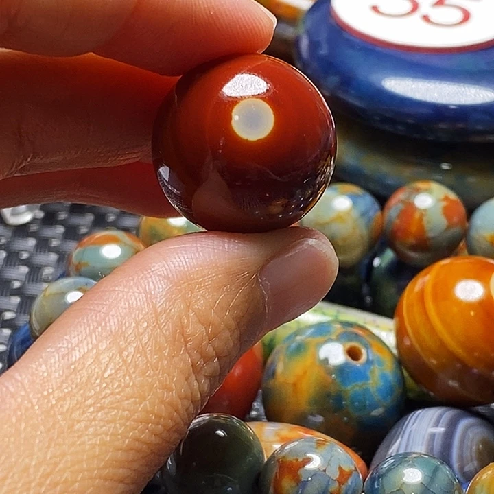 华***士未镶嵌颈饰玛瑙/玉髓