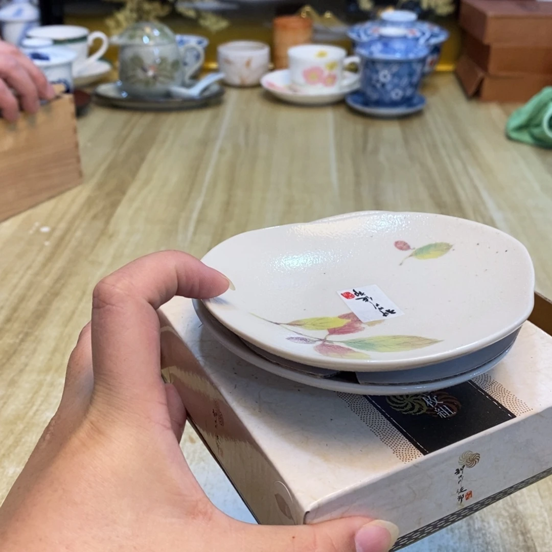 灵***静易雅集工艺品有限公司