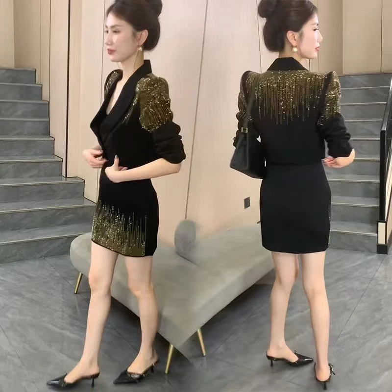 高级感秋季新款套装裙重工镶钻亮晶晶西服西装半身裙包臀裙两件套
