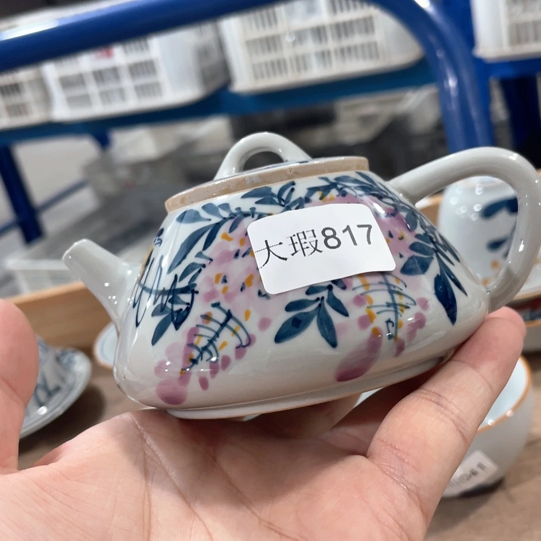 釉下手绘茶具微瑕