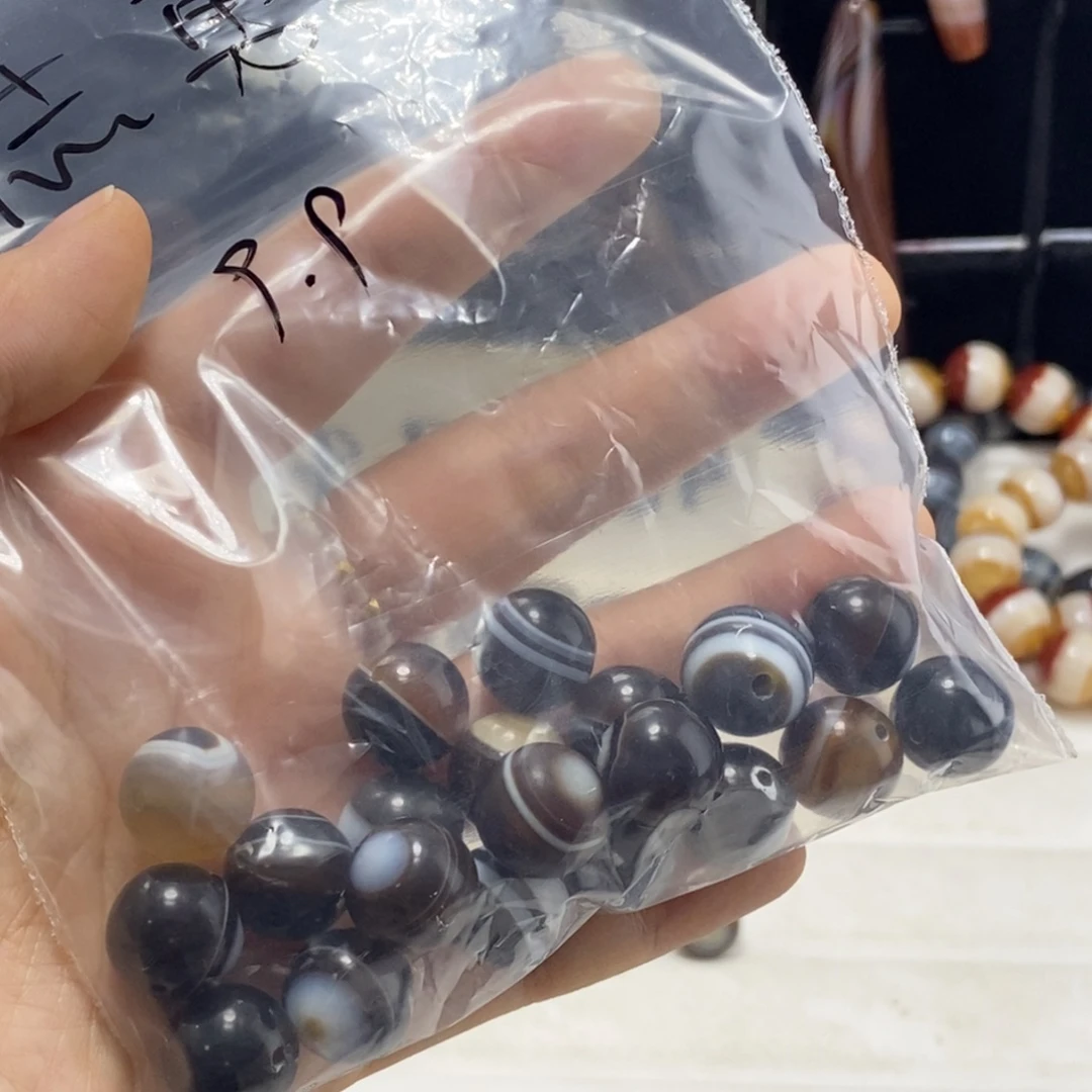 玛瑙/玉髓颈饰合金