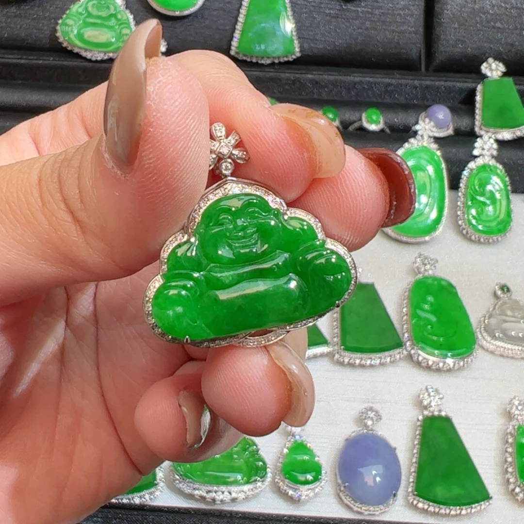 翡翠吊坠(不含链)18K金镶嵌