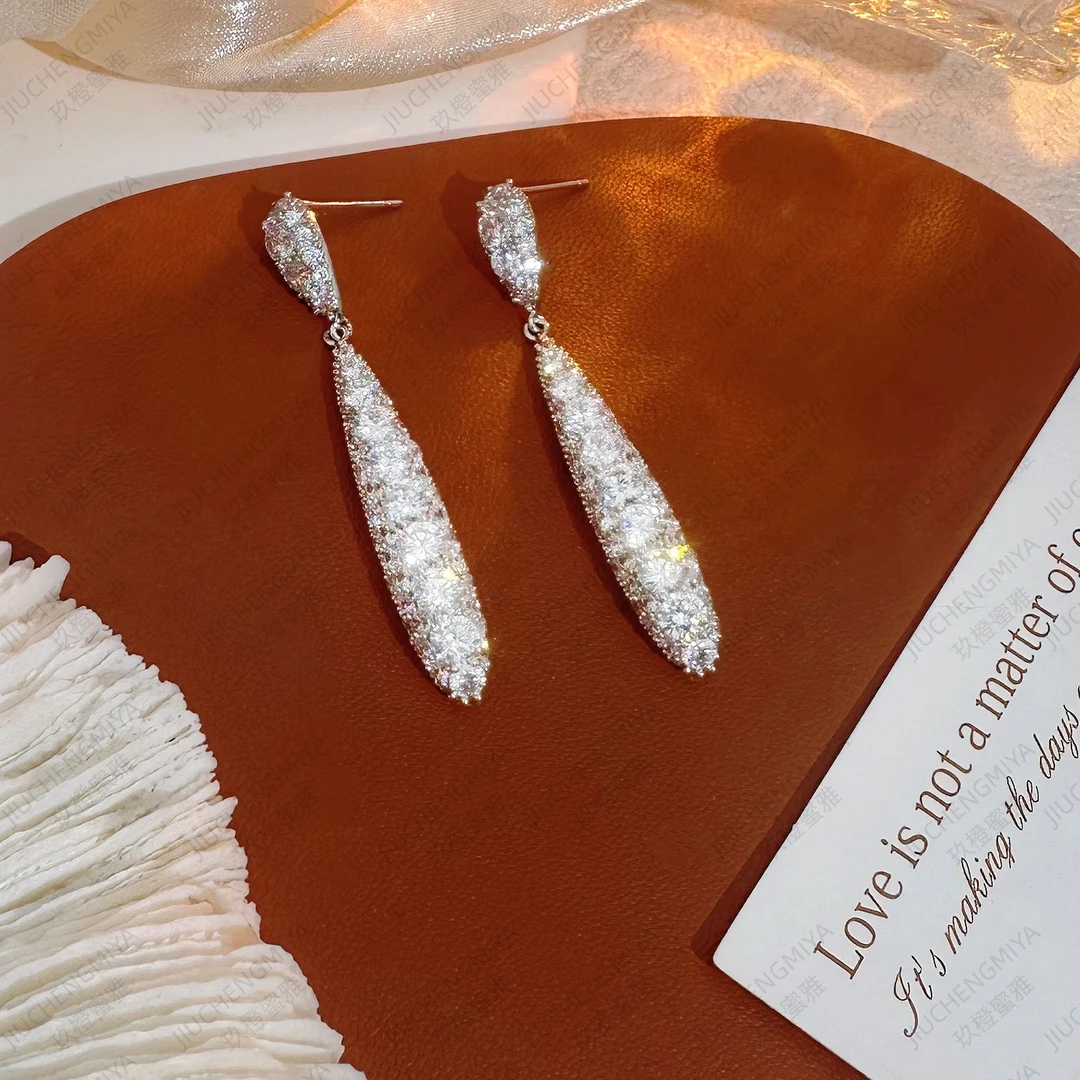 铜合金合成锆石耳饰 辰光S900 几何银色法式爱心水滴轻奢长款耳环