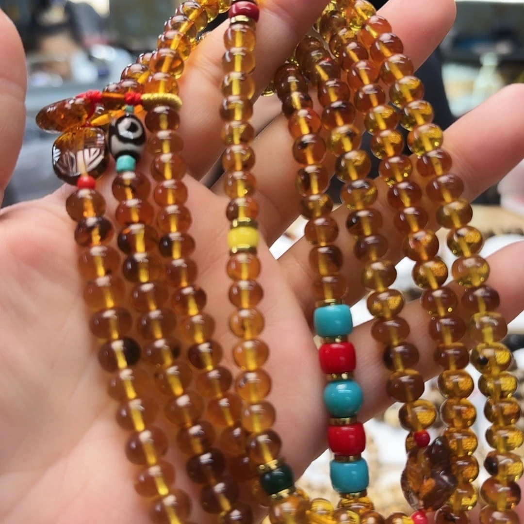 琥珀未镶嵌裸石七