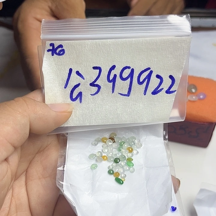 未镶嵌定制翡翠不退