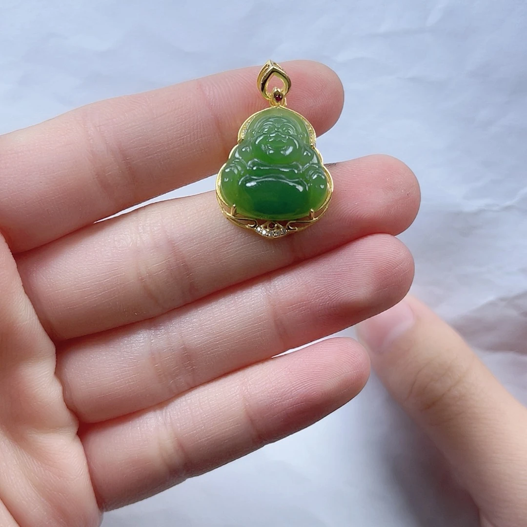 和田玉挂件。k k银S925镶嵌
