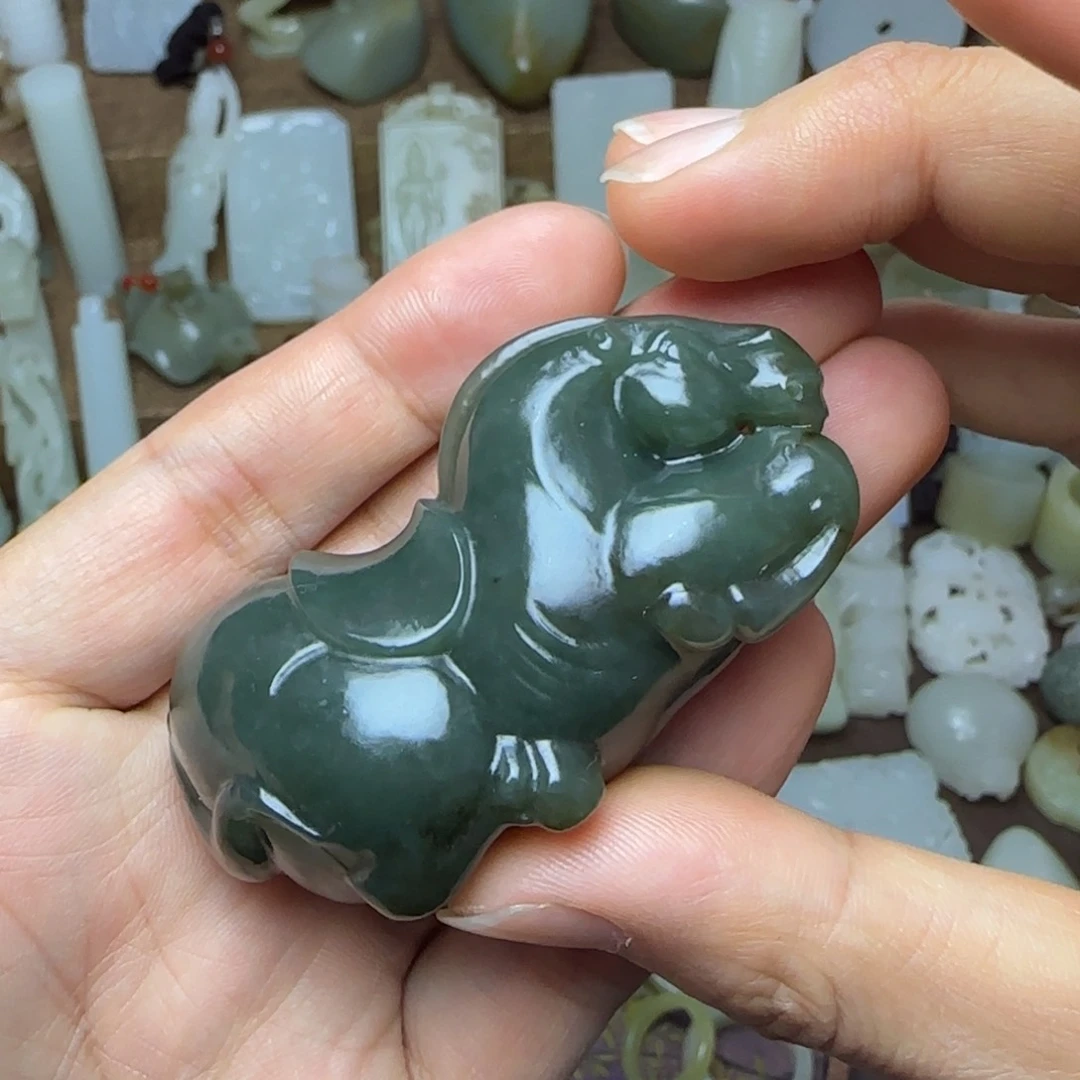 和田玉挂件未镶嵌