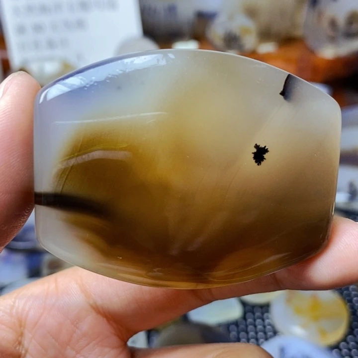 玛瑙/玉髓未镶嵌珠宝半成品