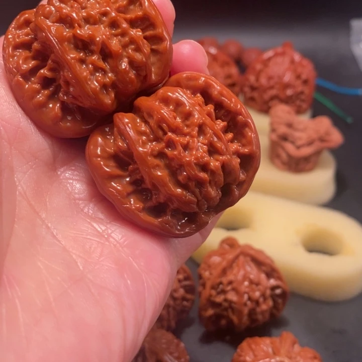 雨***晴吊坠猴头核桃工艺核桃