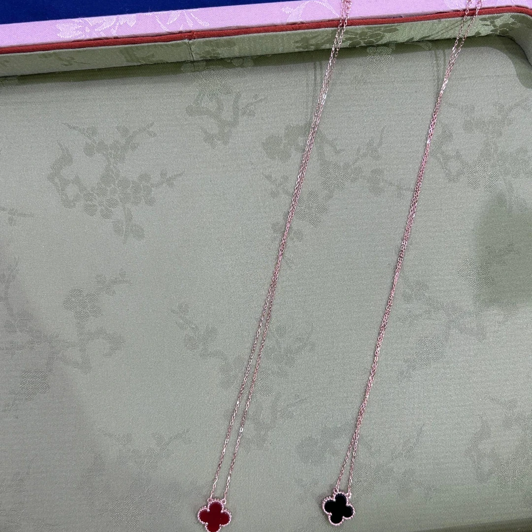 1001时尚时尚服装配饰