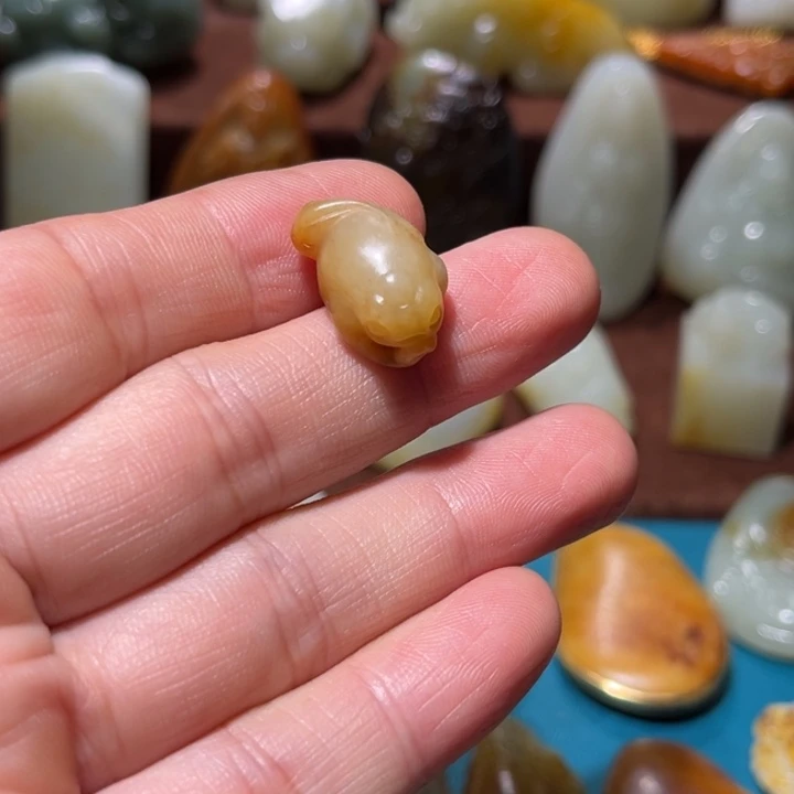 和田玉（白玉）未镶嵌车挂