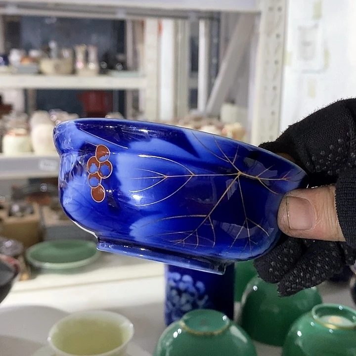 瓷片喜***游在你身边不就不叫她的时候啊