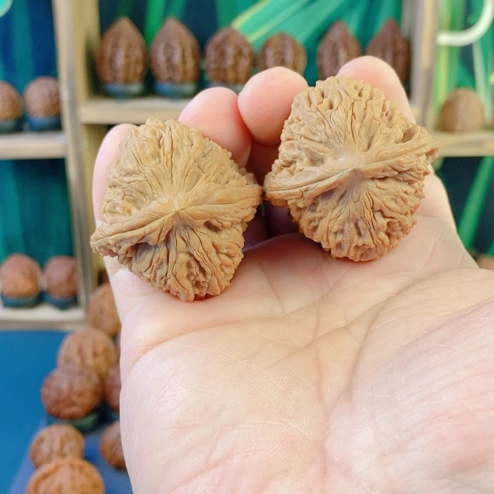 吊坠文玩核桃73南疆石41尺