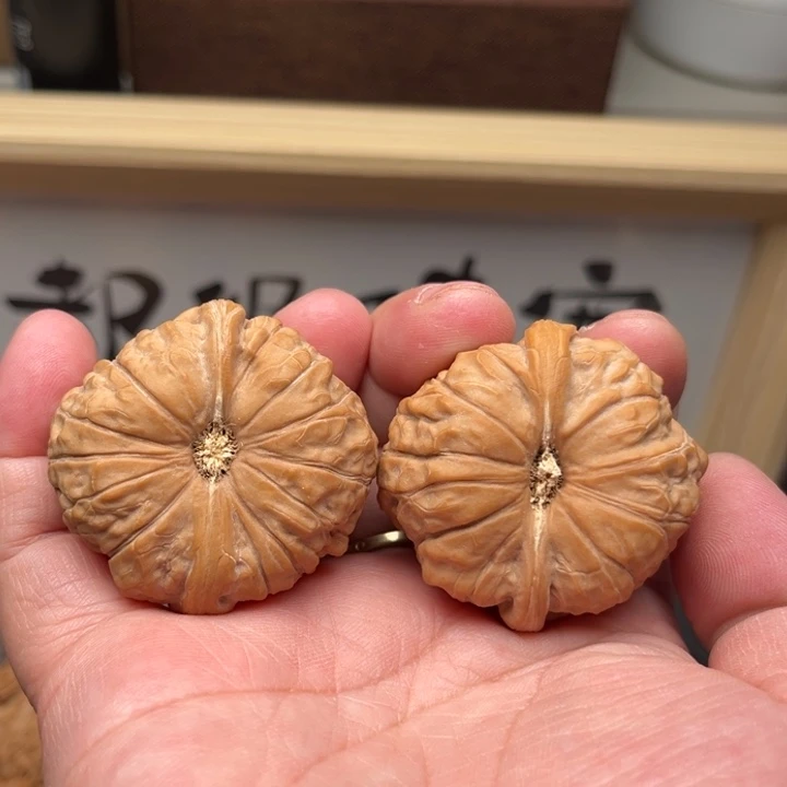 文玩核桃吊坠南瓜