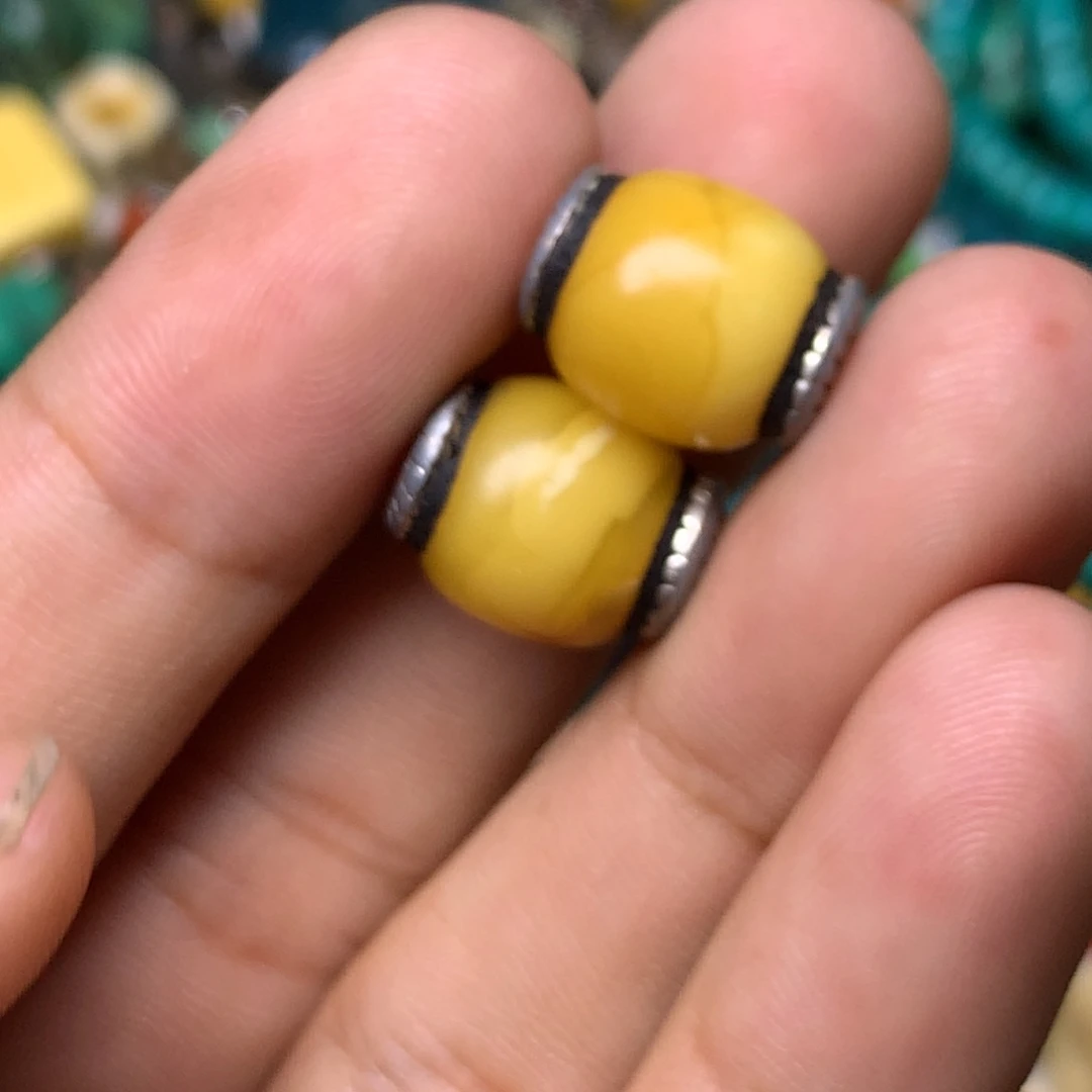 玻璃颈饰藏传小元素