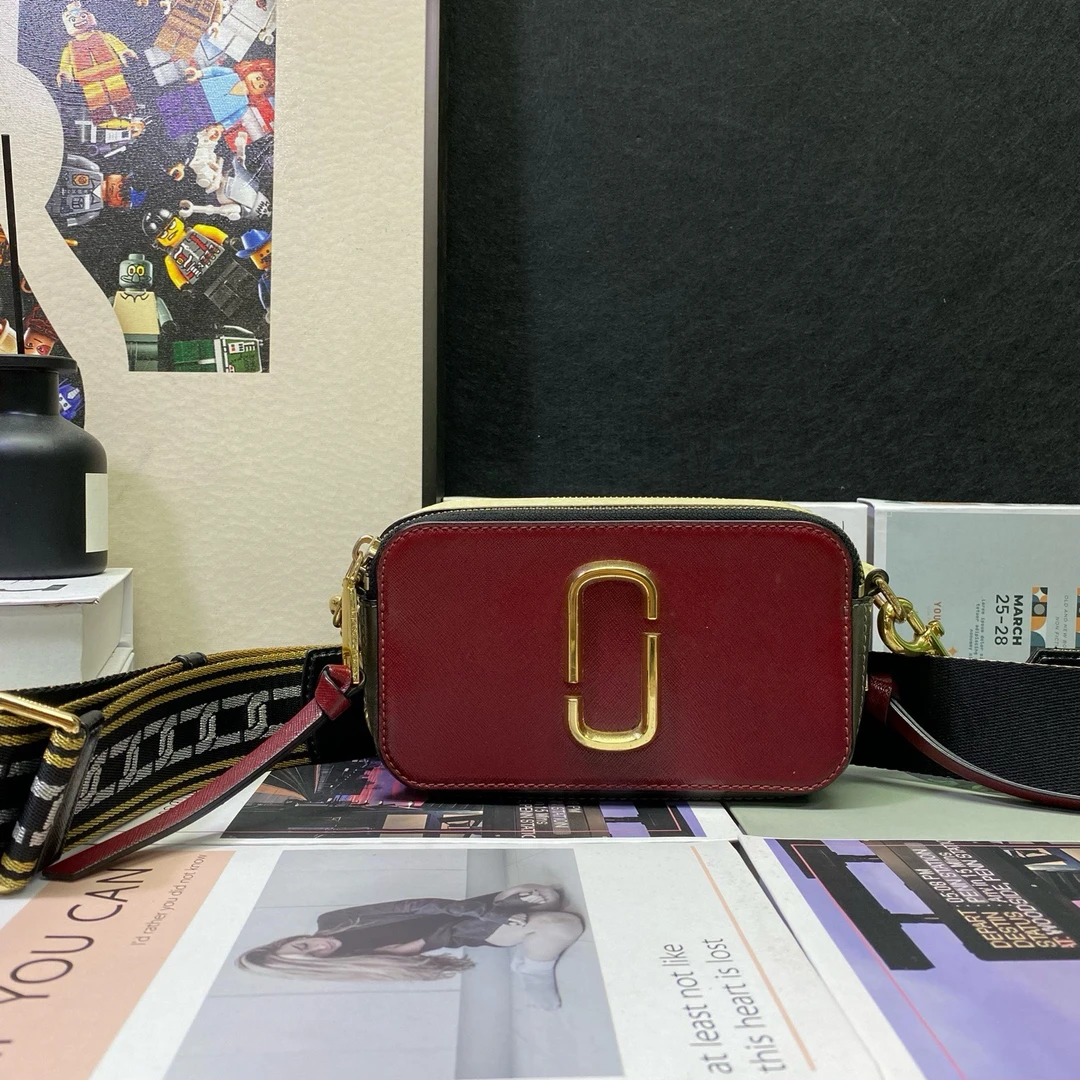 95新 Marc Jacobs/莫杰 23392斜挎包18*10