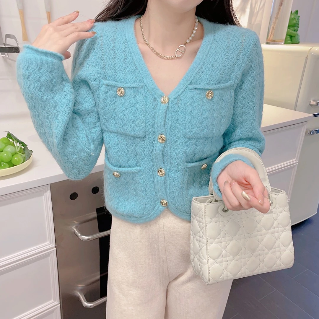 秋冬温柔风软糯气质V领口袋开衫毛衣女DMJ-S52179