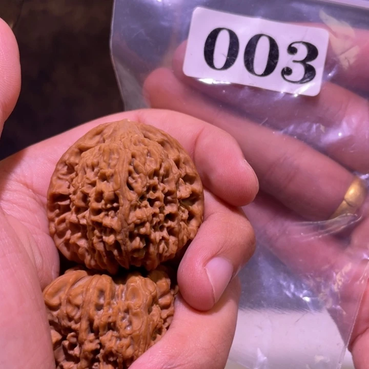 文玩核桃吊坠003南疆41尺