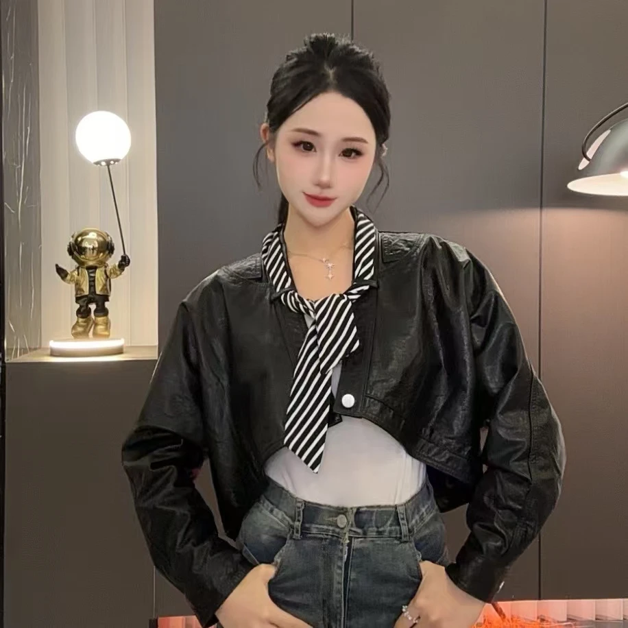 【七月推荐】短款蝙蝠袖时尚春季皮衣女-QIYUE-R385