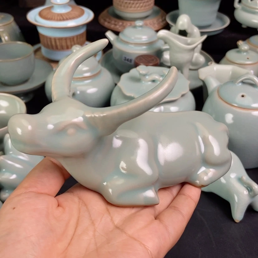【闪购商品】用****8牛茶宠原矿青绿釉