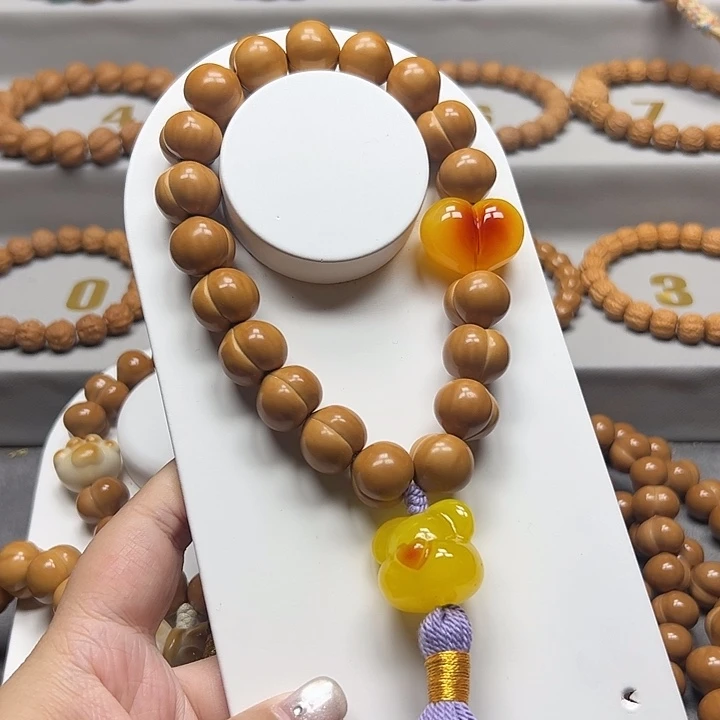 猴头核桃手串16屁桃