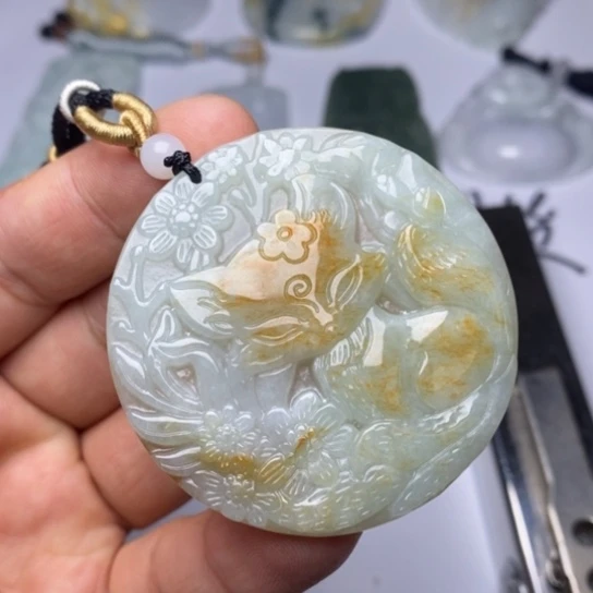 翡翠未镶嵌颈饰翡翠