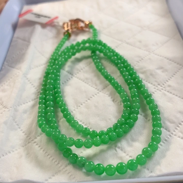 翡翠未镶嵌颈饰项链