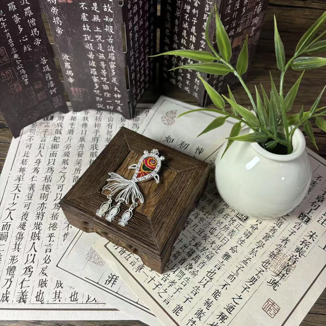 苗族刺绣/手工刺绣/非遗传承/手工艺时尚