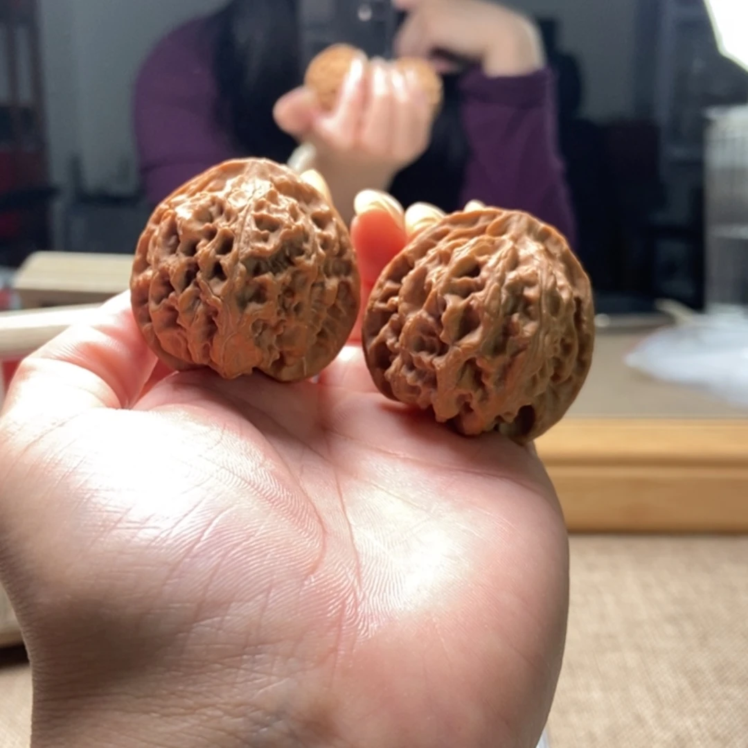 文玩核桃吊坠苹果65