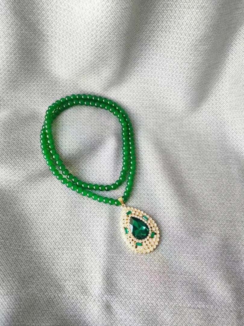 非金属仿水晶项链 绿链饰品绿色水滴毛衣链M081