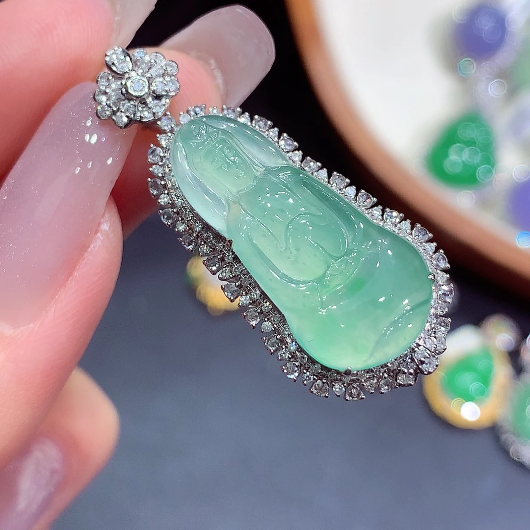 翡翠18K金镶嵌吊坠(不含链)