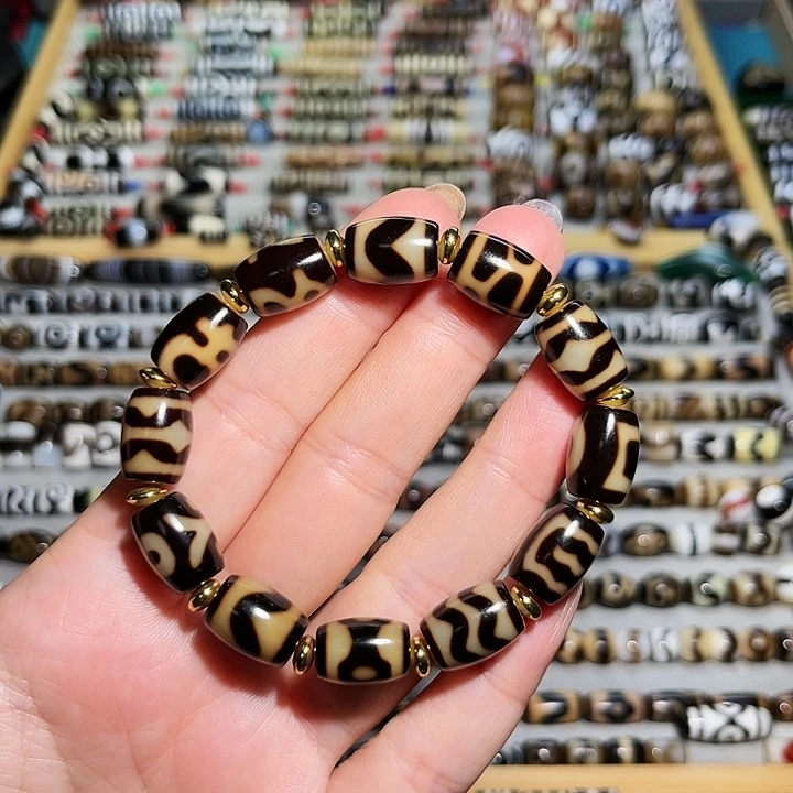 玛瑙/玉髓（覆膜）合金颈饰