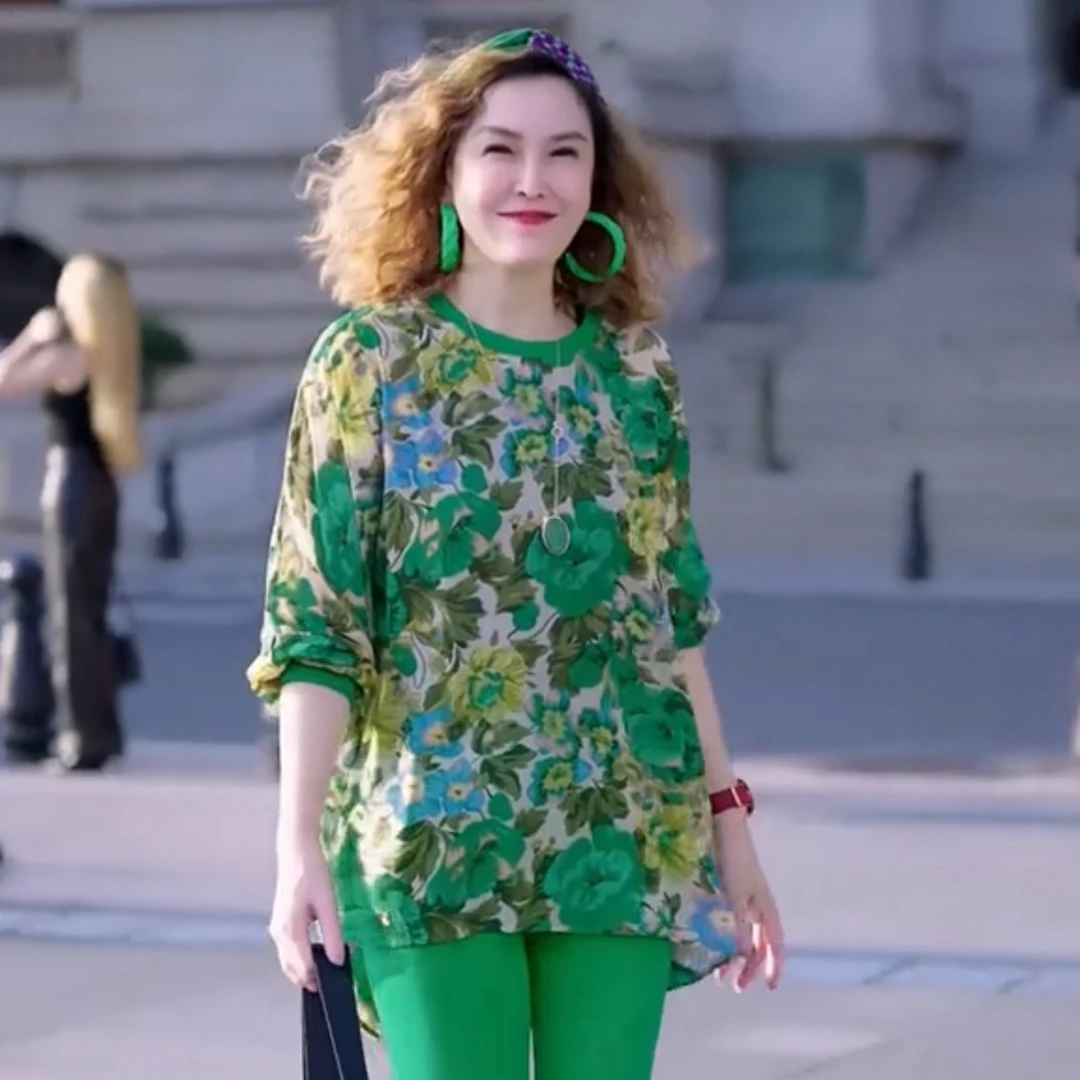 大牌绿花短袖t恤女夏季气质高端上衣洋气宽松印花遮肚减龄小衫