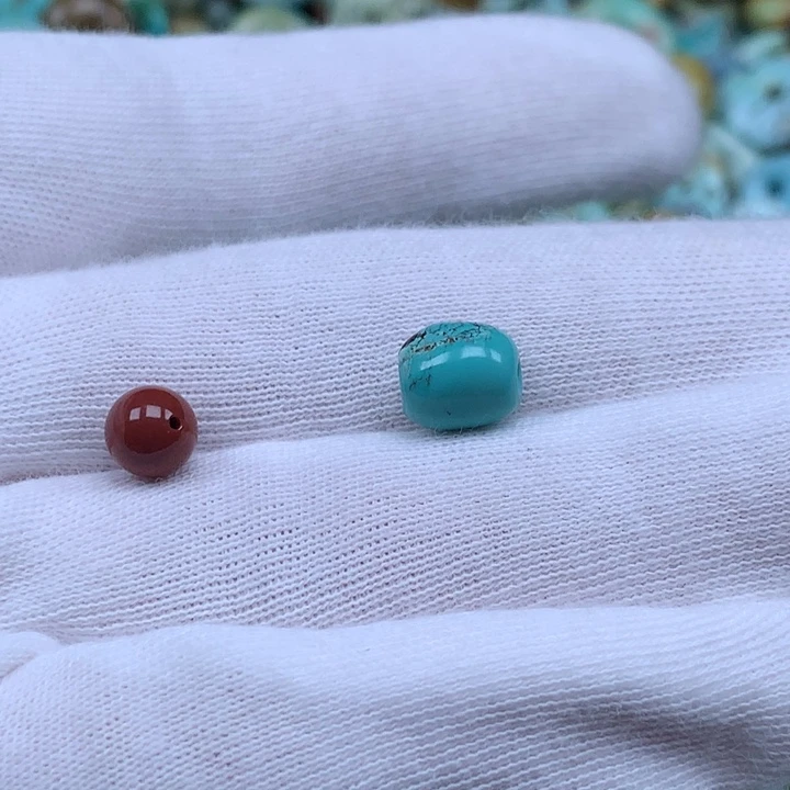 南红玛瑙未镶嵌珠宝奇石