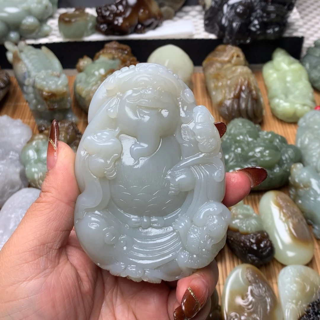 和田玉把件未镶嵌能*