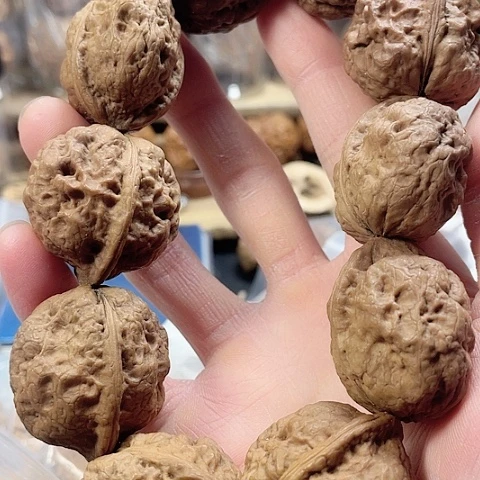 文玩核桃手串盘龙疙瘩包10粒带彩32