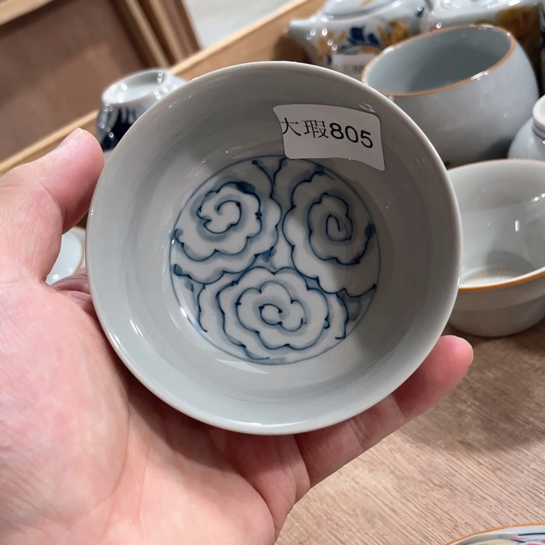 釉下手绘茶具微瑕