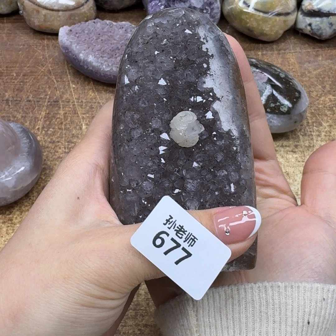 水晶大型摆件（非配饰）未镶嵌