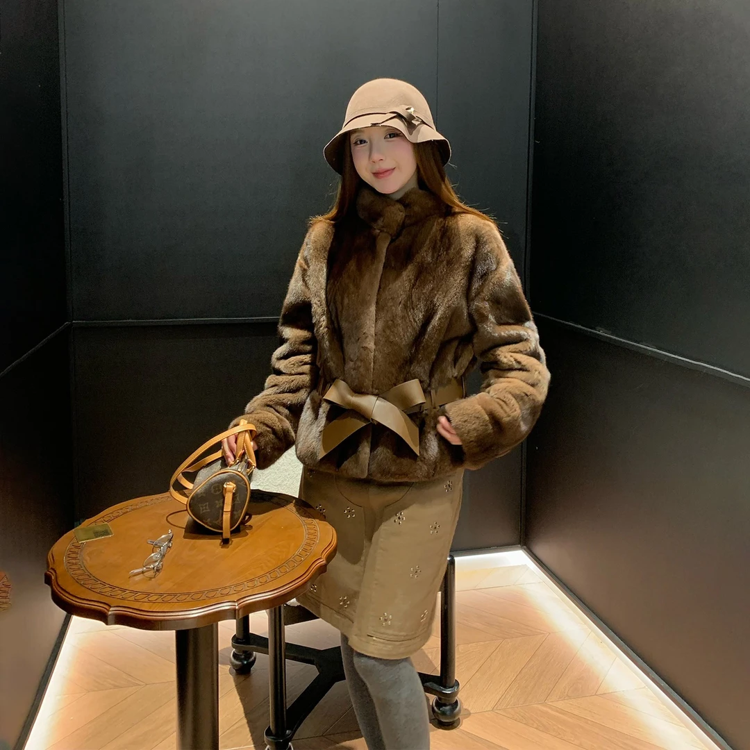 2025新款进口貂皮大衣女整貂短款立领天鹅绒年轻时尚水貂皮草外套
