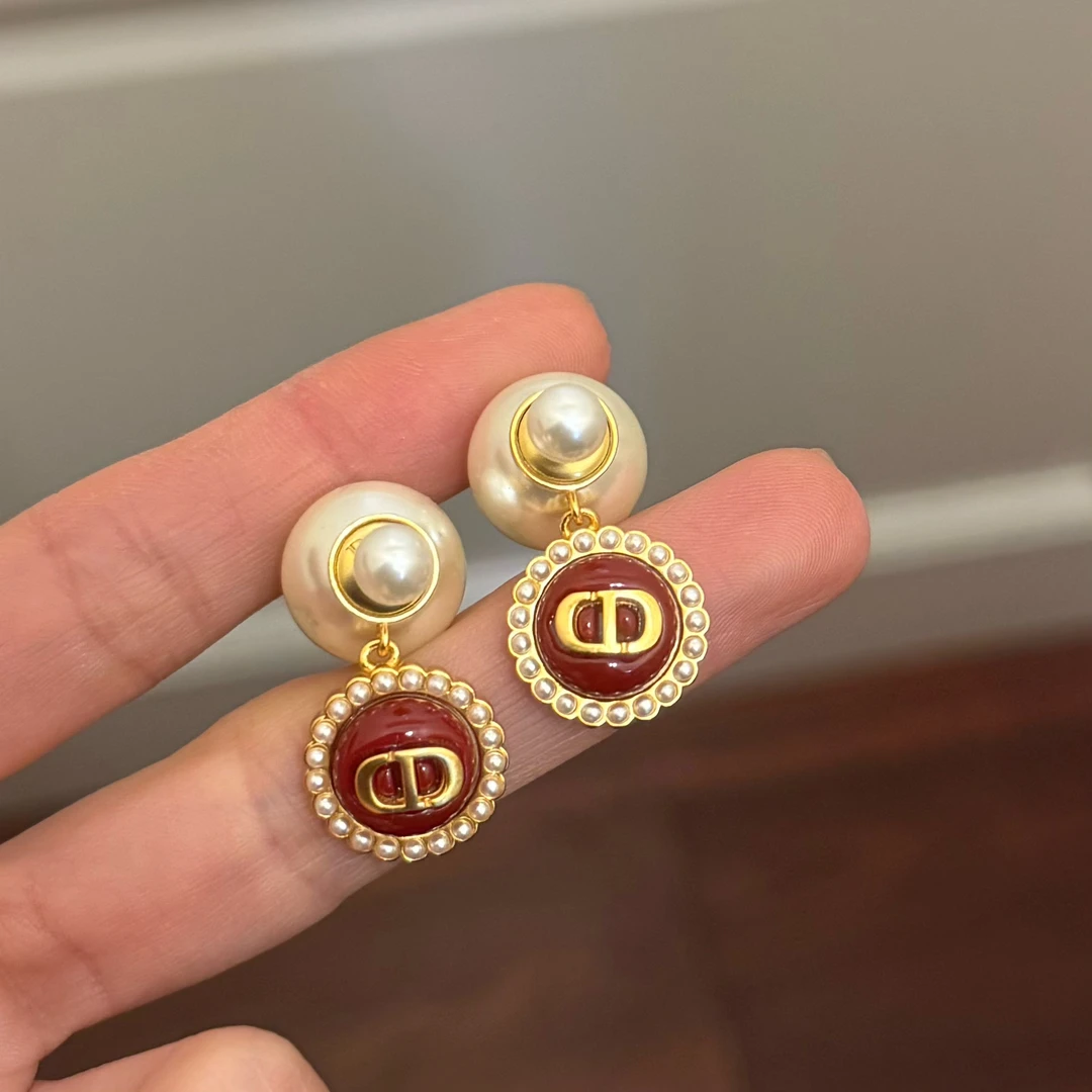 铜合金仿珍珠耳饰 K0339轻奢高级气质百搭猪鼻子耳钉