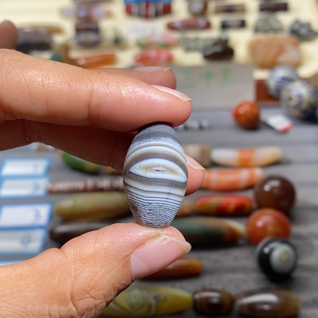 羊***理玛瑙/玉髓合金颈饰