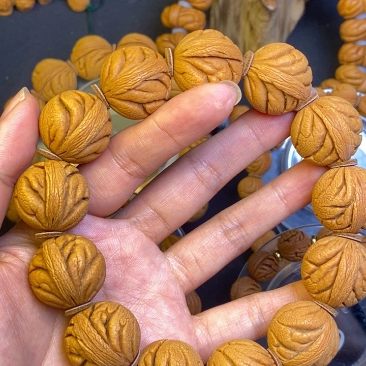 文玩核桃吊坠秦岭龙纹桃核222