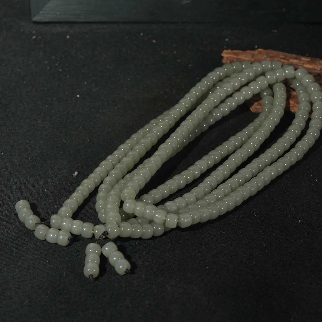 1.4香港王老板-和田玉项链多样性发一9y04