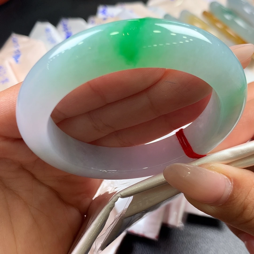 翡翠未镶嵌手镯50号