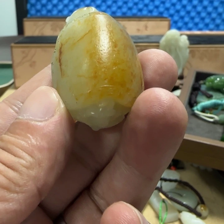 A***w和田玉未镶嵌颈饰